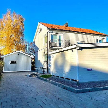 3 Rooms With Private Kitchen & Private Bathroom 5B Gävle Dış mekan fotoğraf